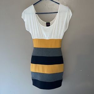 2B Bebe Mini-Dress size XS, Striped Panels
